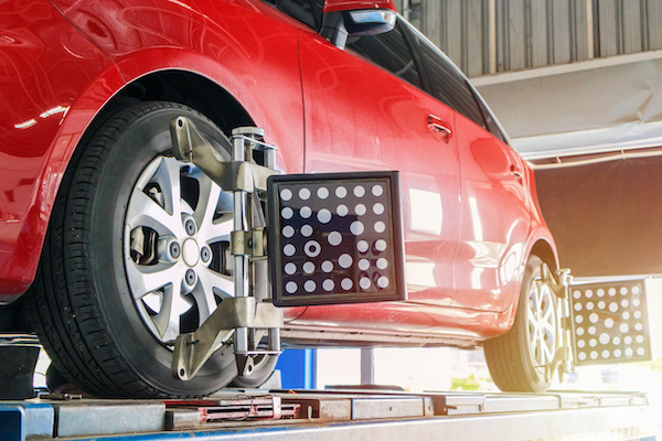 3 Signs That You Need A Wheel Alignment Soon