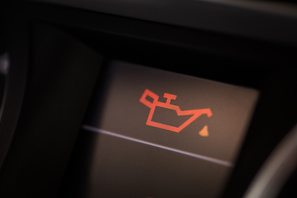 Is it Safe to Drive With the Engine Oil Warning Light On?